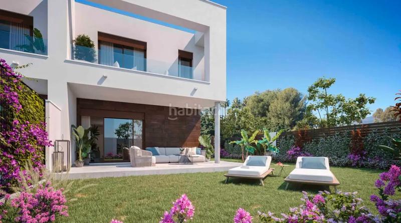 Foto c585eb81-31eb-4e17-94e0-ba8b099c7a8d. Maison 186m<sup>2</sup> avec piscine dans Entrenúcleos Dos Hermanas