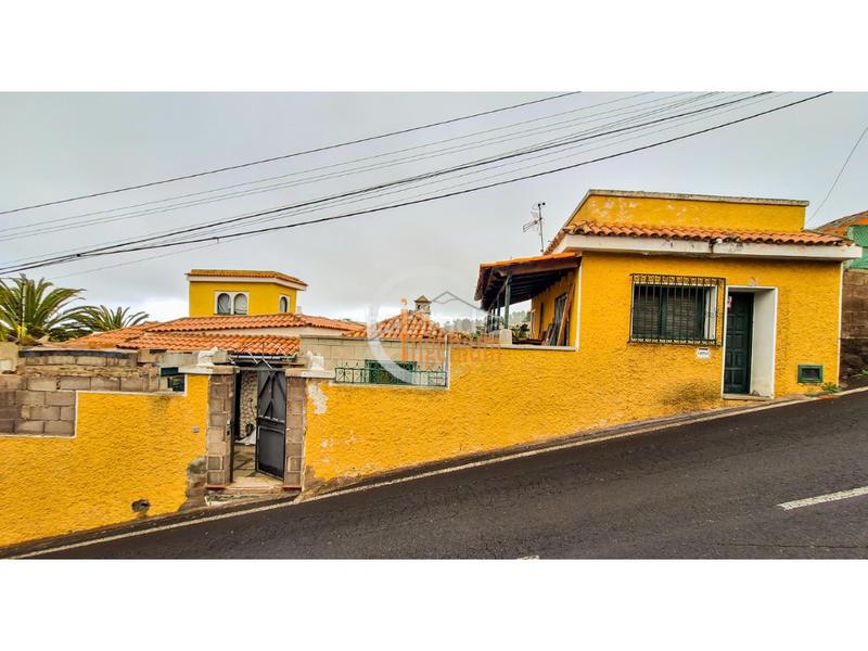 Foto d0031762-8f5a-4c51-8779-31c538445c02. Casa  en La Vega - El Amparo - Cueva del Viento Icod de los Vinos