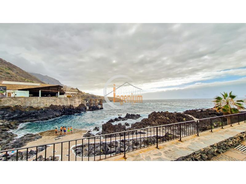 Foto 6a779e19-7c21-465e-9c79-8f5bd4bfcfa6. Casa amb aparcament a Garachico