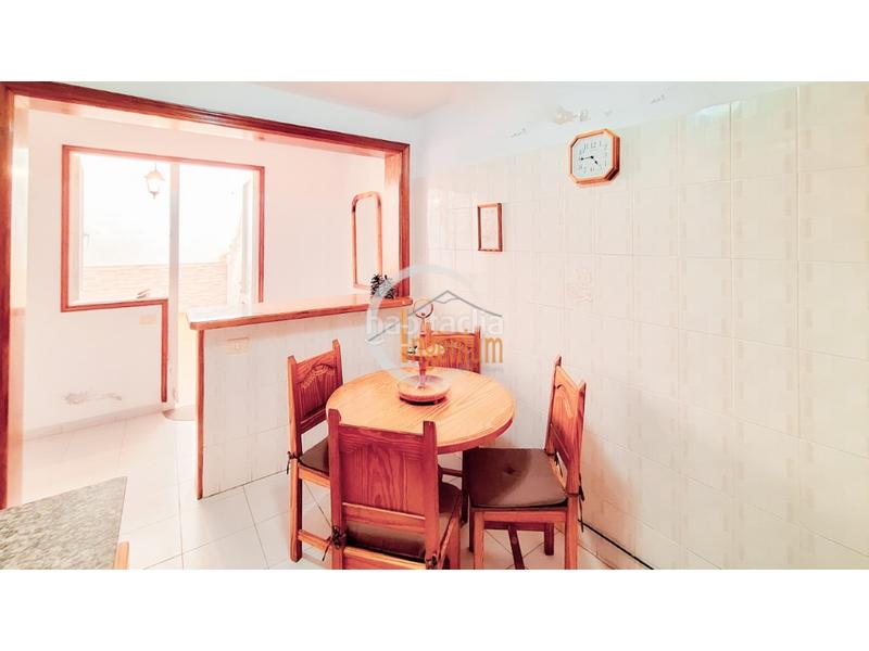 Foto ac2ed85e-8efa-4624-8655-a21ad0434a25. Casa amb aparcament a Garachico