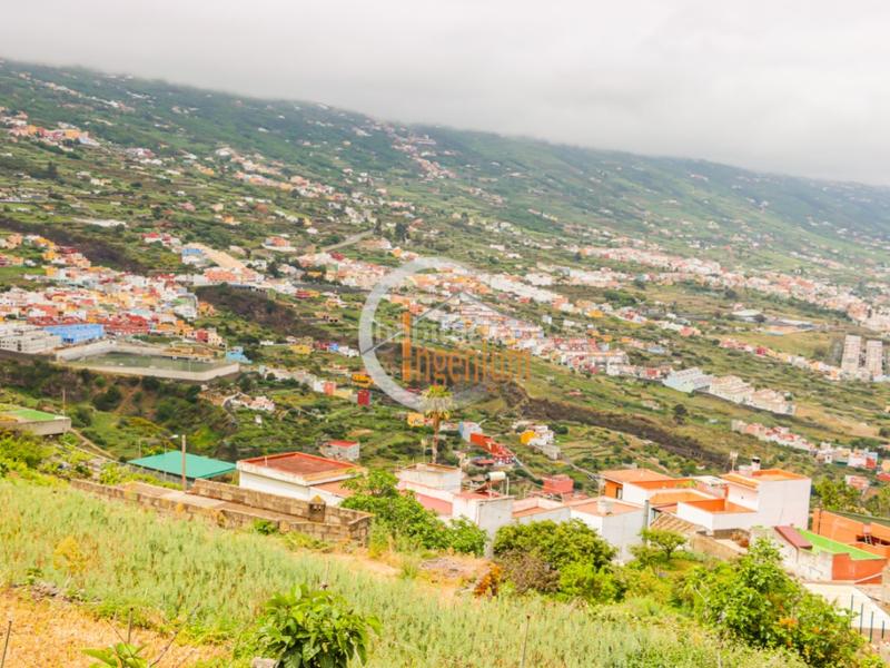 Foto bfba36d2-4e15-4e49-895a-dc64e3445ee5. Terreny residencial a Las Cuevas - Los Gómez Orotava (La)