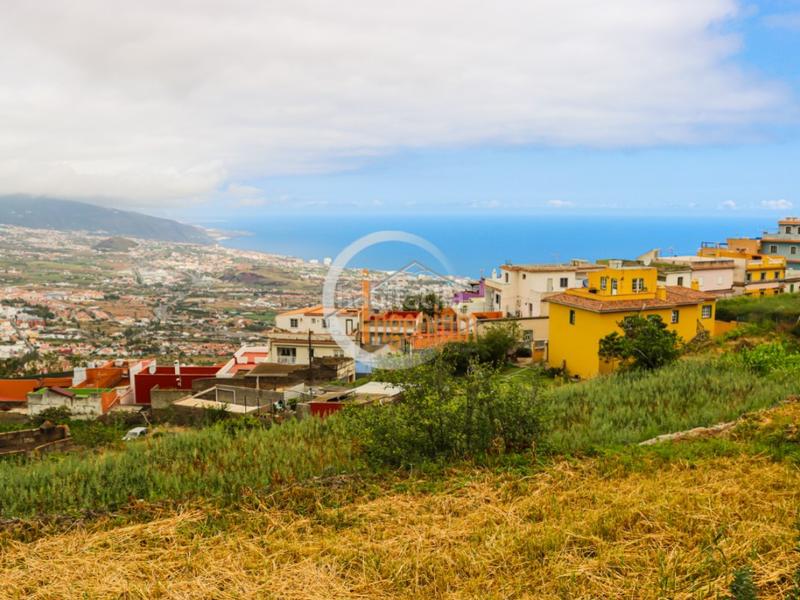 Foto cd3d33ba-abc6-45bd-b4d5-f509a585d33d. Terreny residencial a Las Cuevas - Los Gómez Orotava (La)