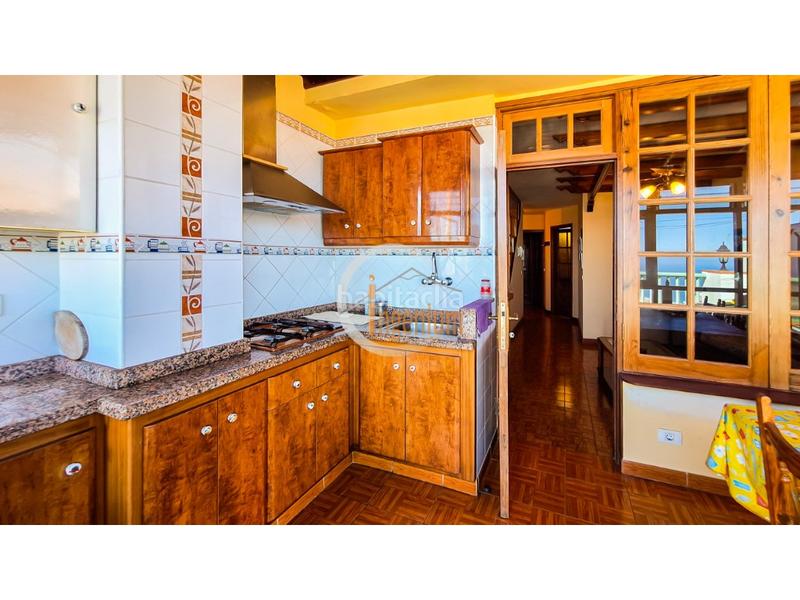 Foto 21699a31-25d3-45d5-b076-a85cccb78a78. Semi detached house with parking in La Perdoma - San Antonio - Benijos Orotava (La)