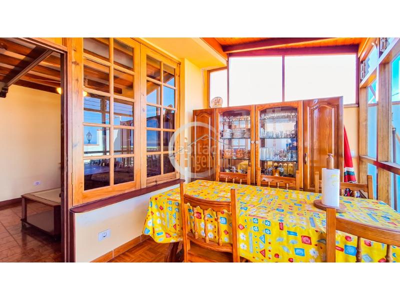 Foto 7421d664-06bf-4cdd-913d-ec987efc8b3c. Semi detached house with parking in La Perdoma - San Antonio - Benijos Orotava (La)