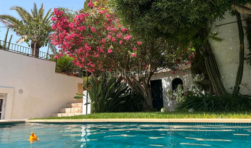 Foto 8a8e425a-a24d-48a1-beda-7d50a11709df. Chalet with fireplace heating parking pool in La Bonanova Palma de Mallorca