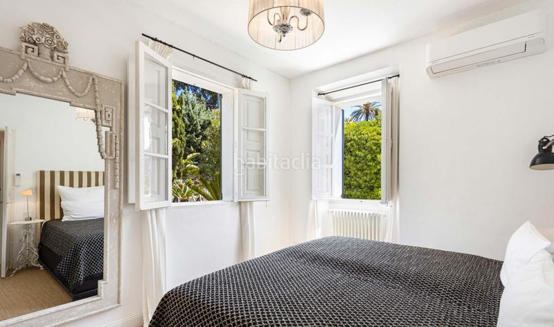 Foto a35ebfe7-2336-42ad-a7a4-8d92c3763a93. Chalet with fireplace heating parking pool in La Bonanova Palma de Mallorca