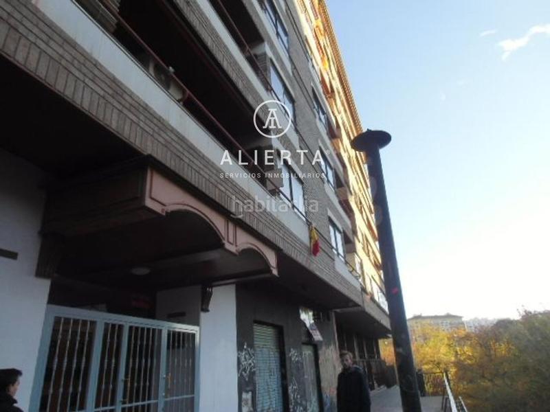 Foto e6efe472-2ee4-4b61-9f8a-33bbd79a2a21. Parking coche garaje paseo gran vía ii en Paseo Sagasta Zaragoza