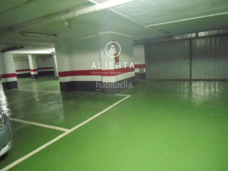 Foto ff3de7b4-cf10-4155-85cb-d6b2b2cd6ac9. Parking coche garaje paseo gran vía ii en Paseo Sagasta Zaragoza