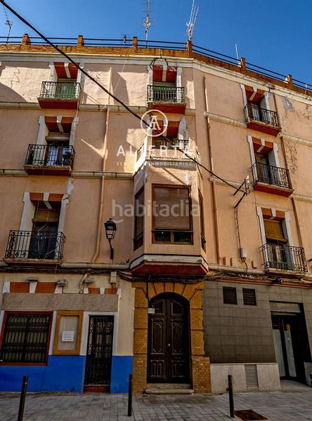 Foto 4a45b33d-599c-45c5-bfa7-0d8a2e4dc645. Edificio plaza joaquín costa en Centro Calatayud