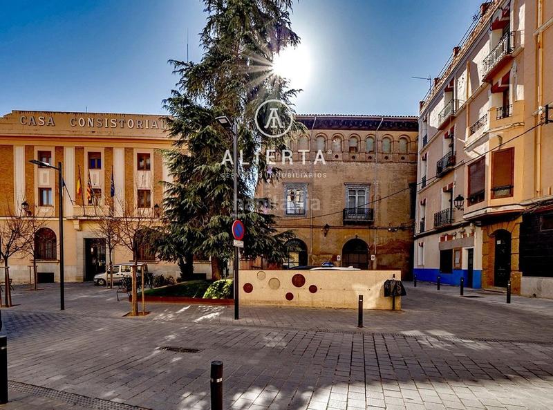 Foto a5612f85-63e8-4059-9f08-d46ef7723138. Edificio plaza joaquín costa en Centro Calatayud