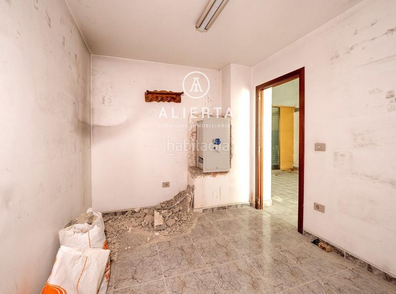 Foto f9532d87-e1de-4cd0-bf2b-7ebf2aa4aae3. Capannone industriale in La Granja Zaragoza