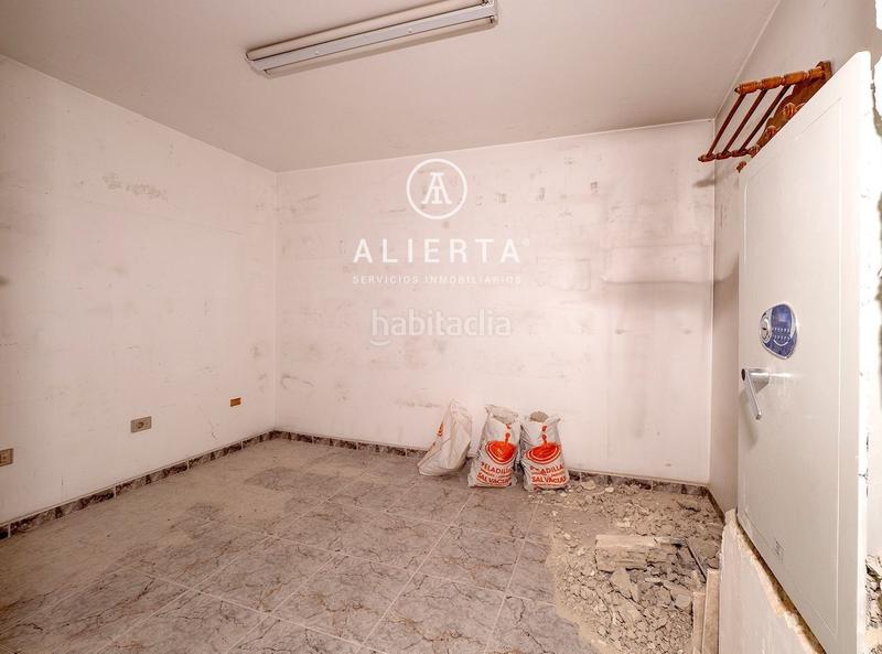 Foto fea90266-771b-46d0-985b-d3d0bda0ae2f. Capannone industriale in La Granja Zaragoza