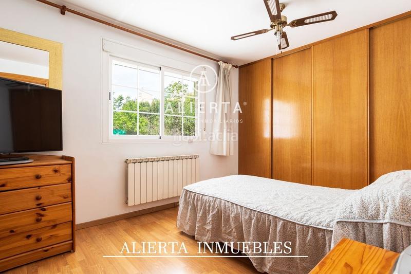 Foto 8b698fe5-3e3c-4585-bf95-813c168431aa. Chalet mit heizung parking pool in Venta del Olivar Zaragoza