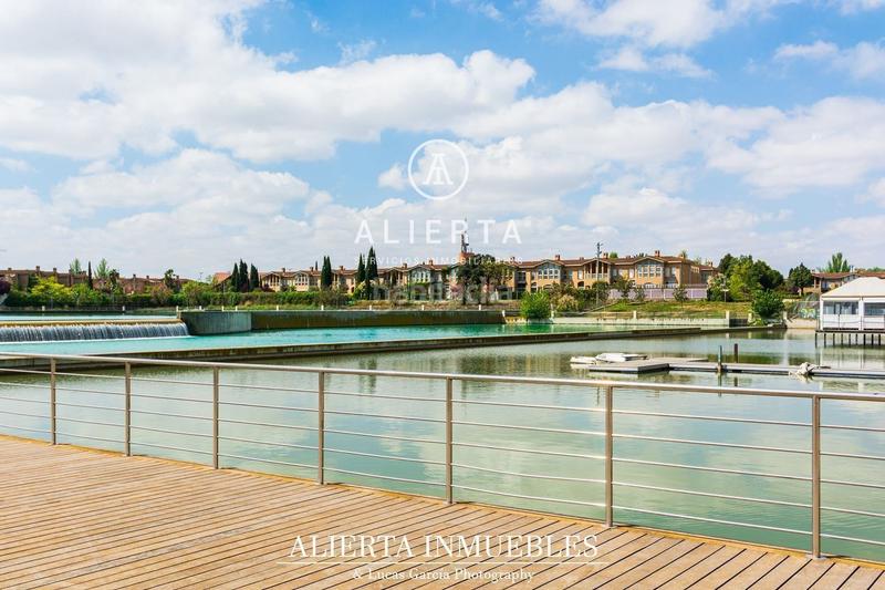 Foto 4b2c8835-bd6d-4881-a8c7-3d9adaf26b3a. Chalet vía hispanidad ii en Casablanca Zaragoza