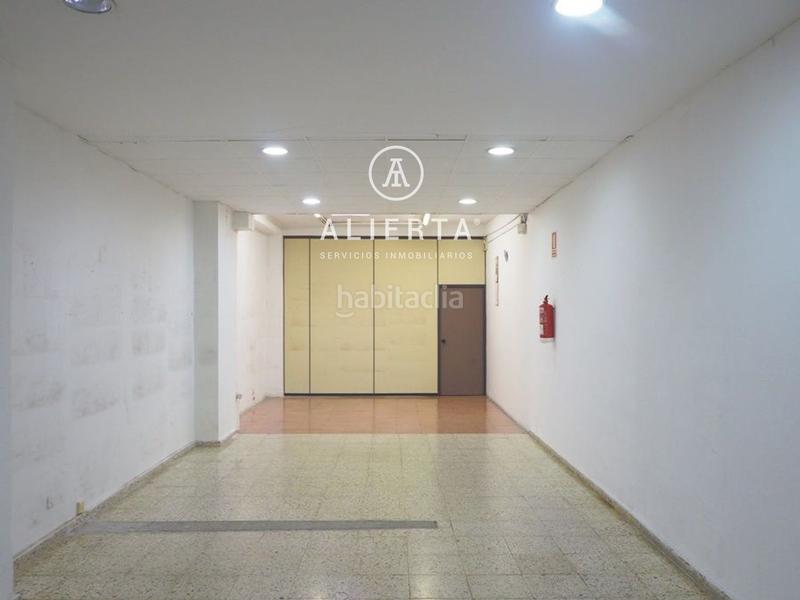 Foto cac2a9bb-fb32-46ff-b610-0e51da9edf2a. Lloguer local comercial a Paseo Sagasta Zaragoza