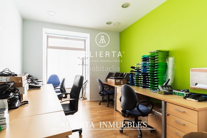 Foto 4dc2aa2c-1f28-453f-b2e1-810e7d2fa80b. Bureau avec chauffage dans La Magdalena Zaragoza