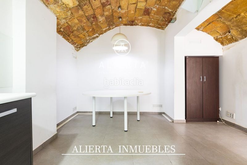 Foto 6264f283-0623-4406-804e-5db7efb854f3. Bureau avec chauffage dans La Magdalena Zaragoza