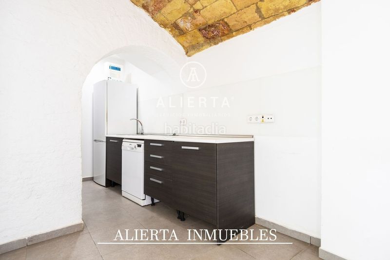 Foto ddb5aa4c-e45f-4ab4-8671-1869795d2ba4. Bureau avec chauffage dans La Magdalena Zaragoza