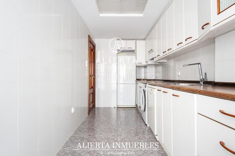 Foto 8f684d63-d876-42a5-918d-a3e41b39a514. Ático Avenida Cataluña iii en Avenida Cataluña Zaragoza