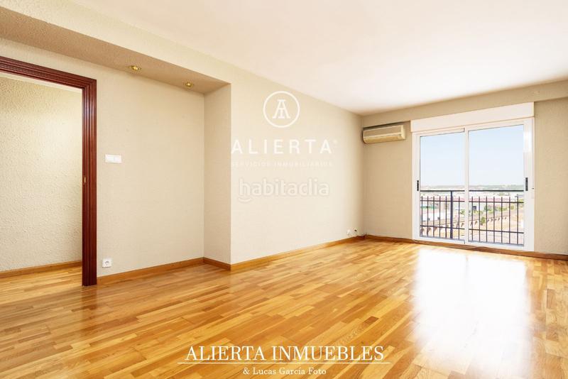 Foto dddd38d0-1a1f-4b16-adaf-984a3f4195b3. Ático Avenida Cataluña iii en Avenida Cataluña Zaragoza