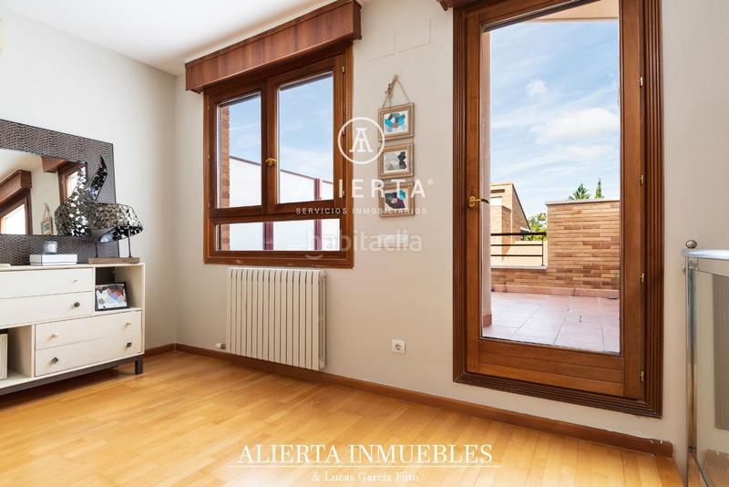 Foto 5fea8ec0-4870-42a9-9ad3-94dea3dde425. Casa con riscaldamento piscina in Montecanal Zaragoza