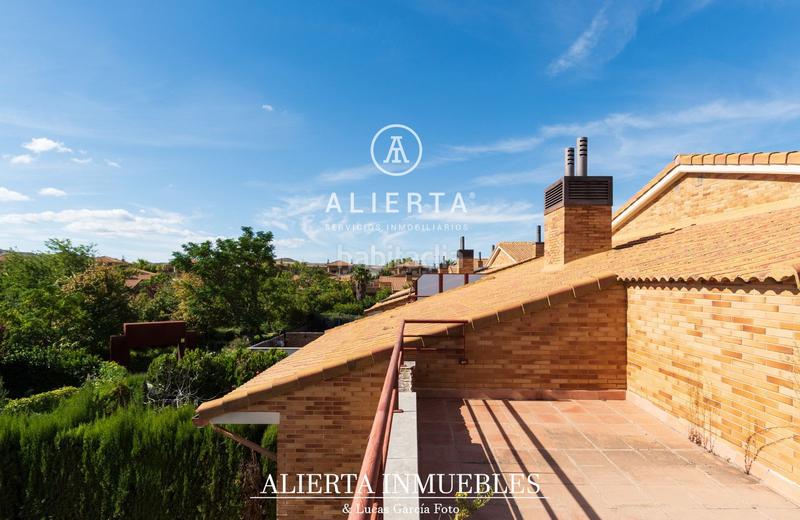 Foto 630b34d7-2867-478b-a975-a8104dd94294. Casa con riscaldamento piscina in Montecanal Zaragoza