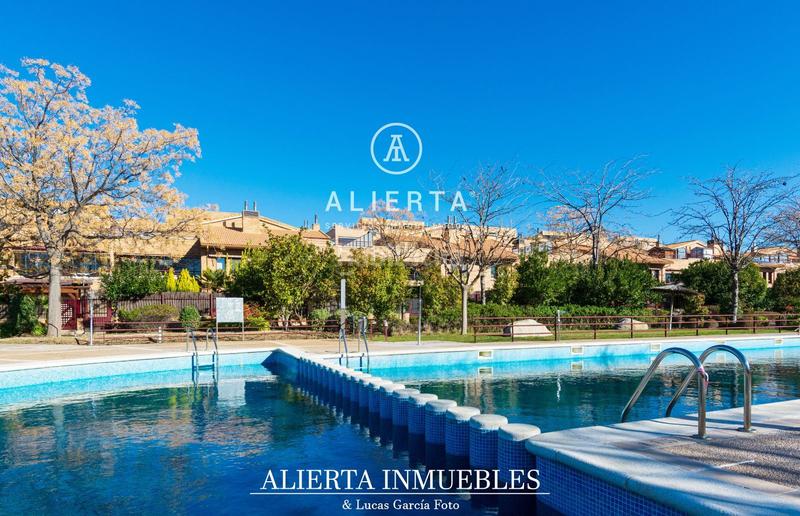Foto e0b71152-a11c-4ffe-ab19-68fb3ebcba71. Casa con riscaldamento piscina in Montecanal Zaragoza