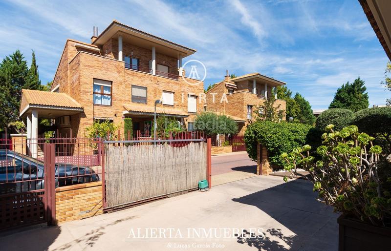 Foto e343c809-4e08-4f6e-b6a5-53752d7d228d. Casa con riscaldamento piscina in Montecanal Zaragoza