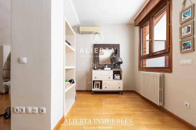 Foto ee79a03e-8597-4252-91d0-e4c1b1c6fa3e. Casa con riscaldamento piscina in Montecanal Zaragoza