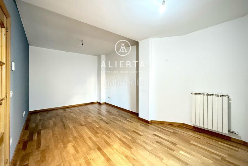 Foto 499c0cf5-50c4-464b-a4fa-f07f0a6cb1e7. Location appartement avec chauffage parking dans Universidad San Francisco Zaragoza