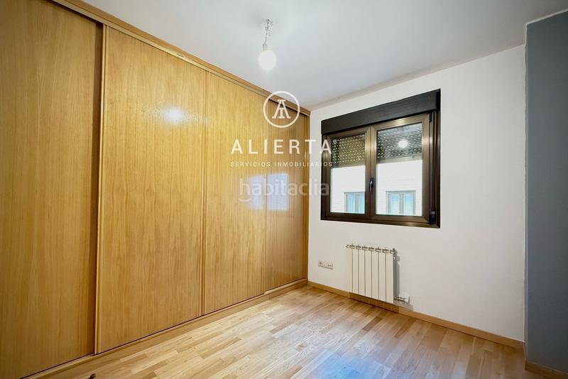 Foto af1e6034-3ba5-42a6-b70d-6f3fee2d1618. Location appartement avec chauffage parking dans Universidad San Francisco Zaragoza