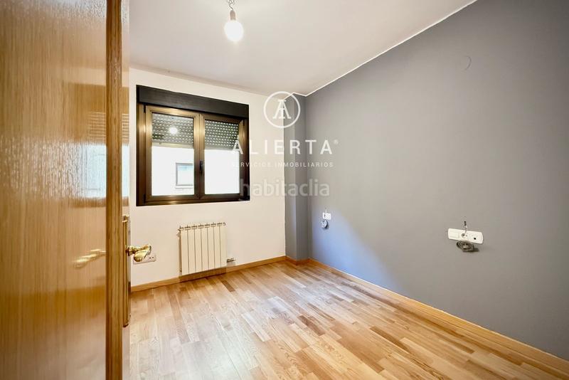 Foto 7f5407f7-6fd2-44b0-8fa3-c8d2de5017ed. Rent flat with heating parking in Universidad San Francisco Zaragoza