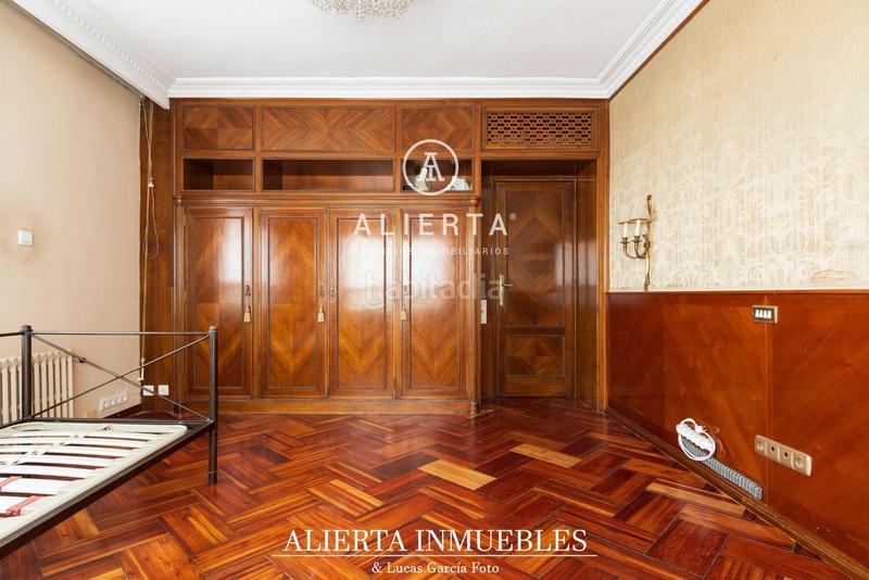 Foto 2bddea3d-9e4f-4864-9839-2f04a99dedf3. Flat with heating parking in Paseo Independencia Zaragoza