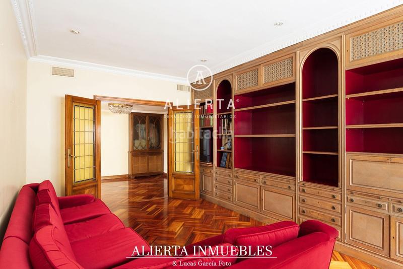 Foto 312ea662-fb0d-4a47-a842-cc3b005588ed. Flat with heating parking in Paseo Independencia Zaragoza