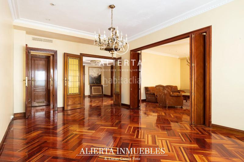 Foto b26f3d0c-e4dd-4af7-b680-d81ec41269d4. Flat with heating parking in Paseo Independencia Zaragoza