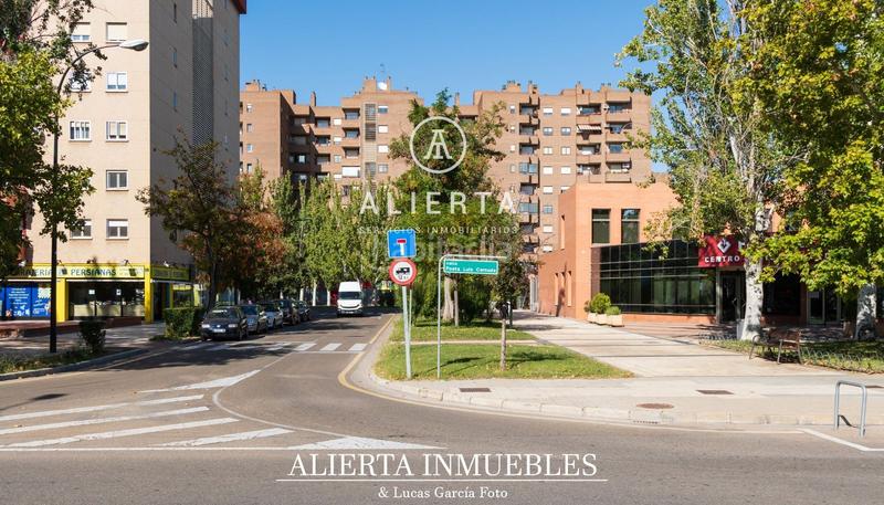 Foto 3518279a-6a8f-46a0-8d4c-03ee37e5ac1c. Attique avec chauffage parking dans Salvador Allende Zaragoza