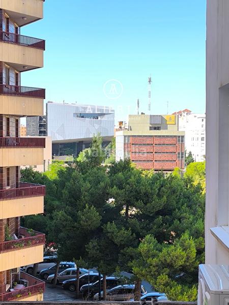 Foto 38a9b20d-482d-40fc-be55-13fff007e699. Piso calle santander en Ciudad Jardín - Parque Roma Zaragoza