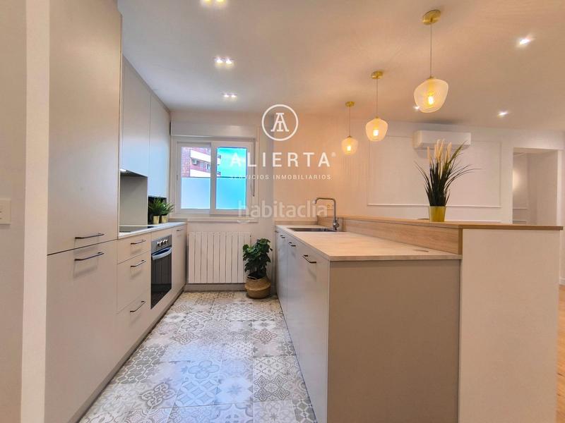 Foto 4d8ba843-6d74-4c87-9582-0c21beb23e67. Piso calle santander en Ciudad Jardín - Parque Roma Zaragoza