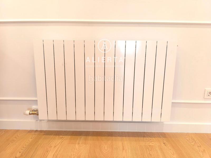 Foto d5b69a8d-1f04-4c1e-8fcc-7b7aa6f60b04. Piso calle santander en Ciudad Jardín - Parque Roma Zaragoza