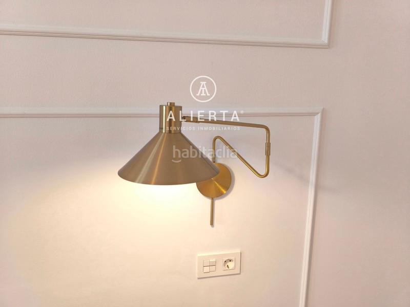 Foto f827b72f-1c20-4d60-b0f7-be004f4bf606. Piso calle santander en Ciudad Jardín - Parque Roma Zaragoza