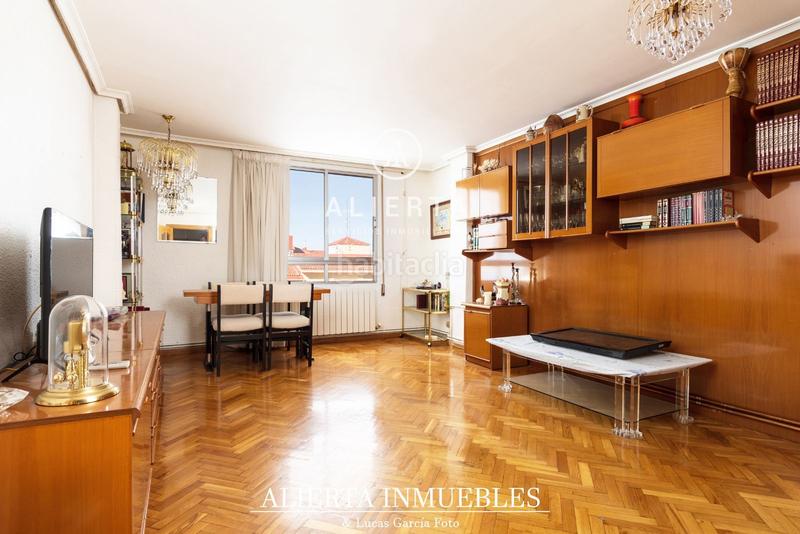 Foto 0aede356-9094-440e-9783-f2d0f15ce005. Àtic amb calefacció a Universidad San Francisco Zaragoza