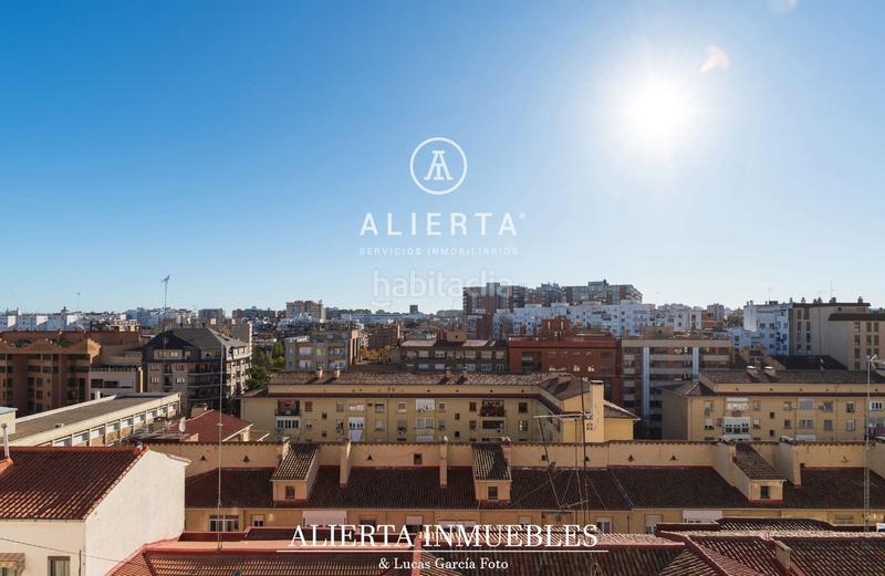 Foto 4ffe78d8-5252-401f-a5fe-61b0c775664b. Àtic amb calefacció a Universidad San Francisco Zaragoza