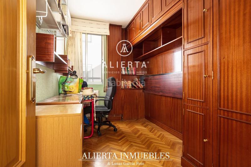 Foto 66cc2694-e907-44d7-86a0-3f53ba58c239. Àtic amb calefacció a Universidad San Francisco Zaragoza