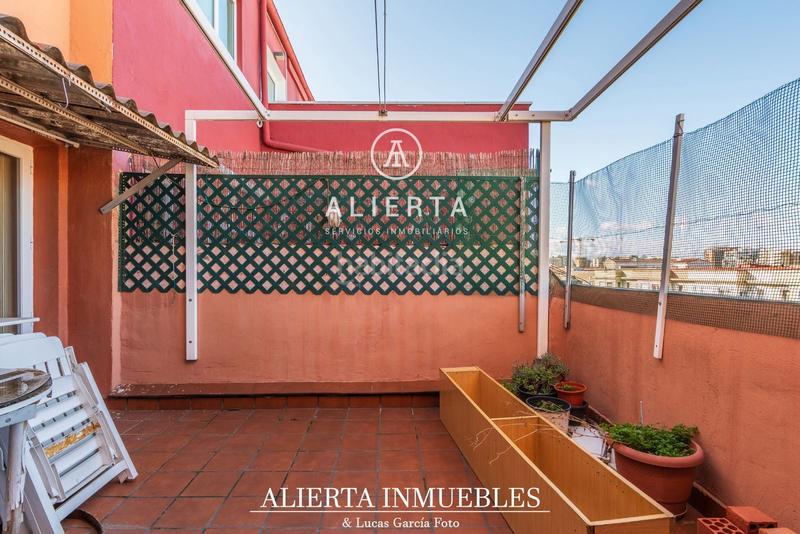 Foto 7a9fa1c9-1306-4856-a200-86ddcd949787. Àtic amb calefacció a Universidad San Francisco Zaragoza