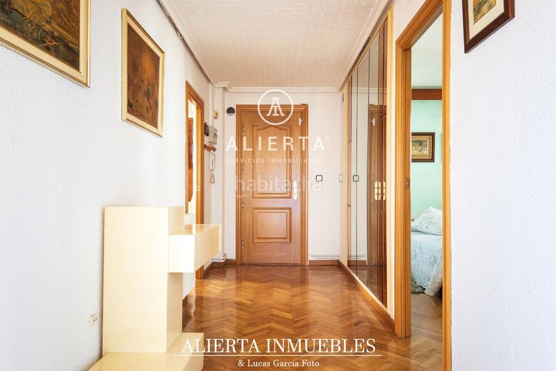 Foto c9b619cd-6a8f-4778-a520-394c04686a34. Àtic amb calefacció a Universidad San Francisco Zaragoza