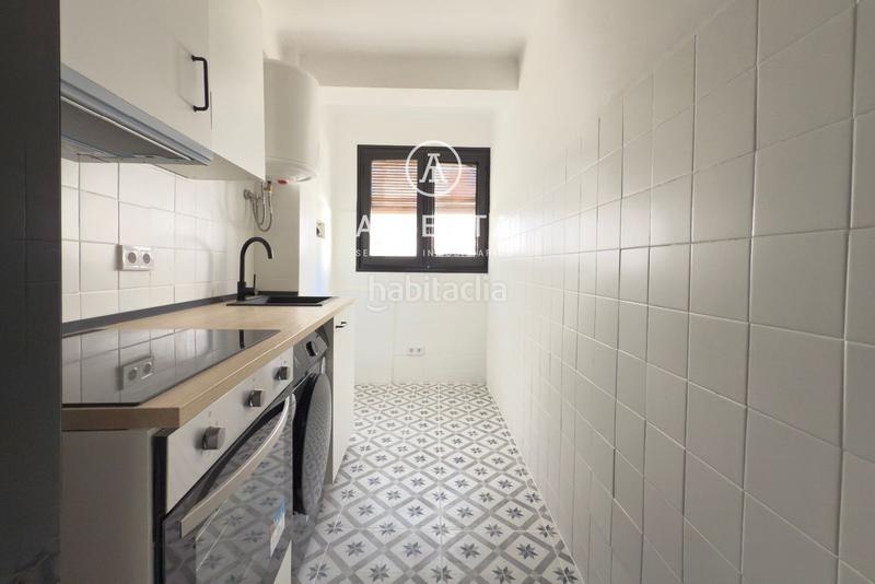 Foto 5a129ced-4dc9-4fe0-a223-b94299b6aaa7. Flat with heating in La Magdalena Zaragoza