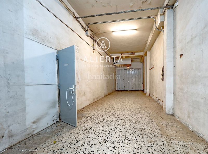 Foto 130812b9-b9e2-4629-be62-1e12d17be14c. Nau industrial a Casablanca Zaragoza