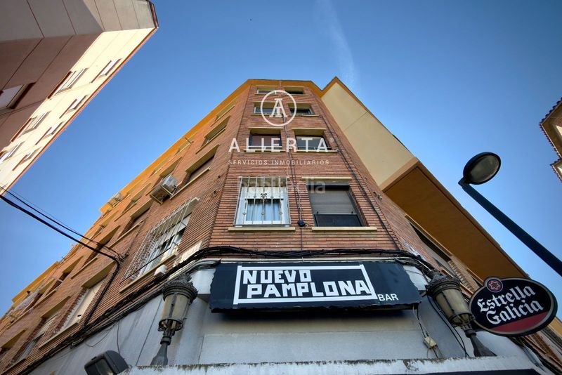 Foto 5f2f7c39-fcf6-48ac-9b62-4a9df2959231. Local comercial a Oliver Zaragoza