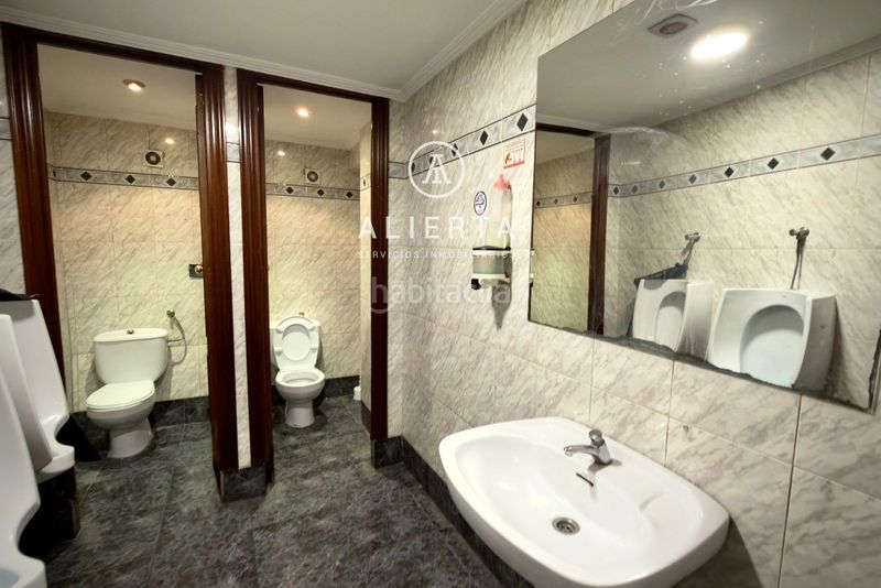 Foto 66298e50-48db-4b80-842c-0d0fbd53527b. Local comercial a Oliver Zaragoza