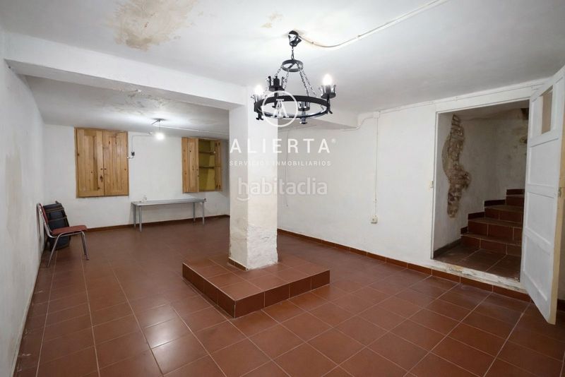 Foto 857b04f8-ce0b-45d8-94de-71a768f08baf. Local comercial a Oliver Zaragoza